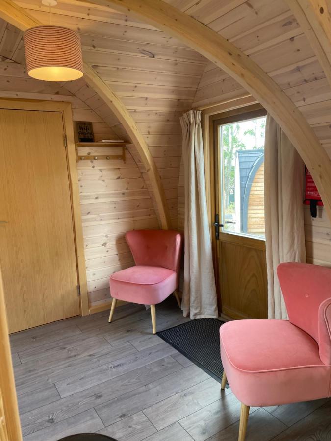 Hotel Squirrel Glamping Pod School House Farm Leighton  Esterno foto
