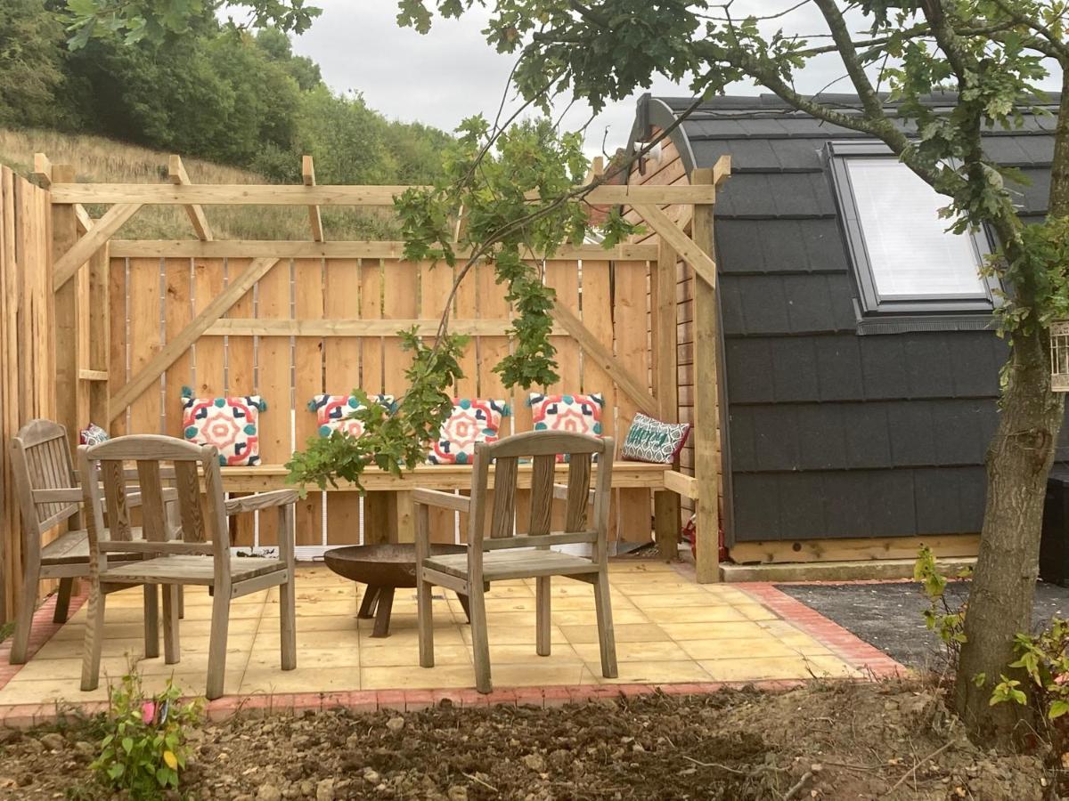 Hotel Squirrel Glamping Pod School House Farm Leighton  Esterno foto